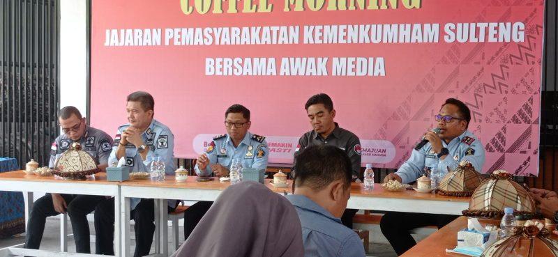Kepala Lapas Kelas IIA Palu hadiri coffee morning bersama wartawan, Selasa (31/1/2023)/hariansulteng