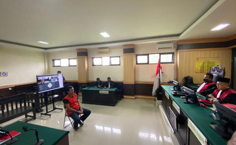 Bripka Hendra, terdakwa penembakan terhadap Erfaldi jalani sidang di PN Parimo/Ist