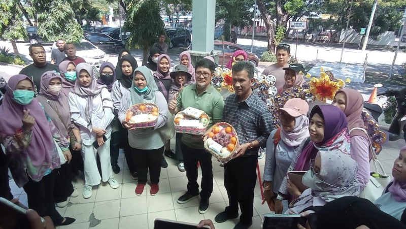 GBP Sulteng kirimkan karangan bunga sebagai bentuk dukungan terhadap korban kekerasan seksual di Parimo/hariansulteng