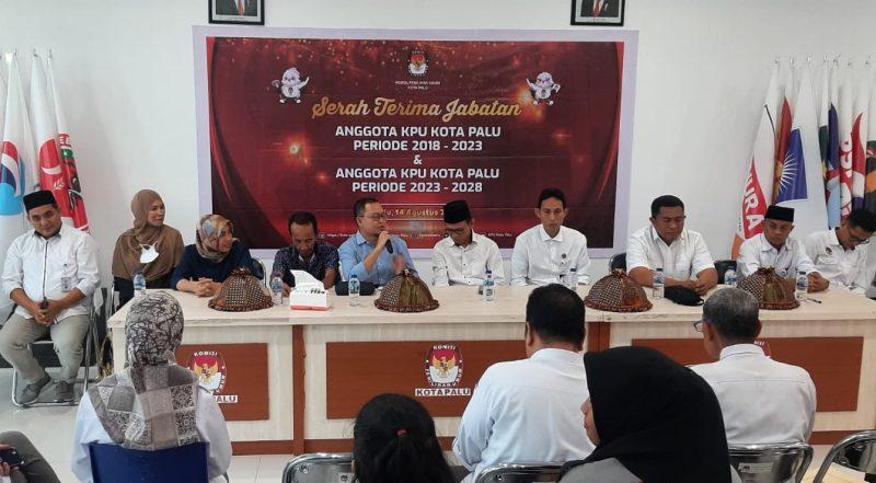 Ketua dan anggota KPU Palu jalani serah terima jabatan/Ist