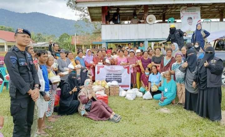 Yayasan Rumah Sehat Jabal Nur berkolaborasi dengan Yayasan Sinergi Bersama mengirim bantuan untuk korban gempa di Desa Lembantongoa, Kecamatan Palolo, Kabupaten Sigi/Ist