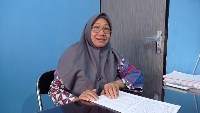 Kepala Bidang Data dan Informasi Gender dan Anak Dinas Pemberdayaan Perempuan dan Perlindungan Anak, Sukarti/hariansulteng