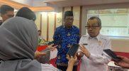Deputi Bidang Instrumentasi, Kalibrasi, Rekayasa dan Jaringan Komunikasi BMKG, Muhammad Sadly melayani wawancara bersama jurnalis di Kota Palu/Ist
