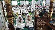 Umat muslim di Sulteng zikir dan sholawat Akbar kirim doa untuk Palestina/Ist