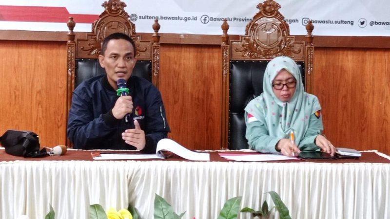 Bawaslu Sulteng gelar konferensi pers akhir tahun, Sabtu (30/12/2023)/hariansulteng