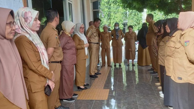 Cek kedisiplinan ASN, Irmayanti sidak Kantor Kecamatan Palu Selatan usai libur tahun baru/Pemkot Palu