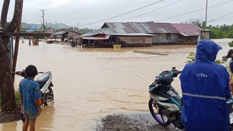 Banjir diikuti tanah longsor melanda 4 kecamatan di Kabupaten Buol, Sulawesi Tengah (Sulteng), Minggu (3/2/2024)/Ist