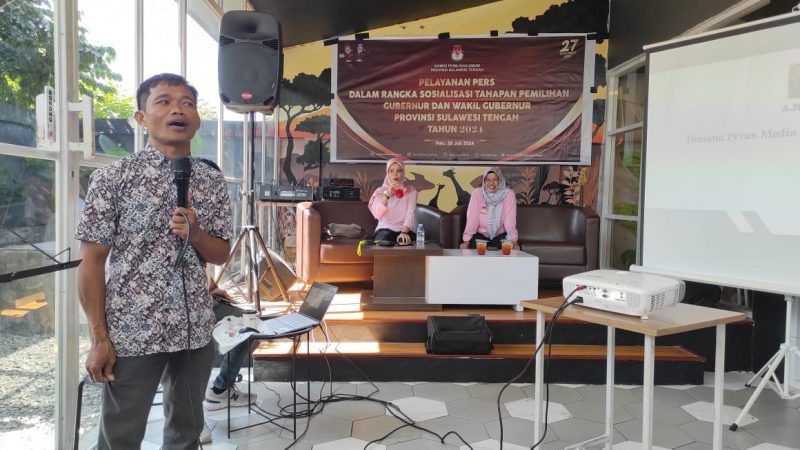 Komisi Pemilihan Umum Sulawesi Tengah (KPU Sulteng) menggelar coffee morning bersama puluhan jurnalis, Minggu (28/7/2024)/Ist