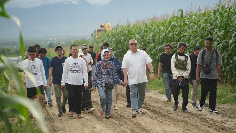 Aktivitas Ahmad Ali di perkebunan miliknya yang berlokasi di Kabupaten Sigi/Ist