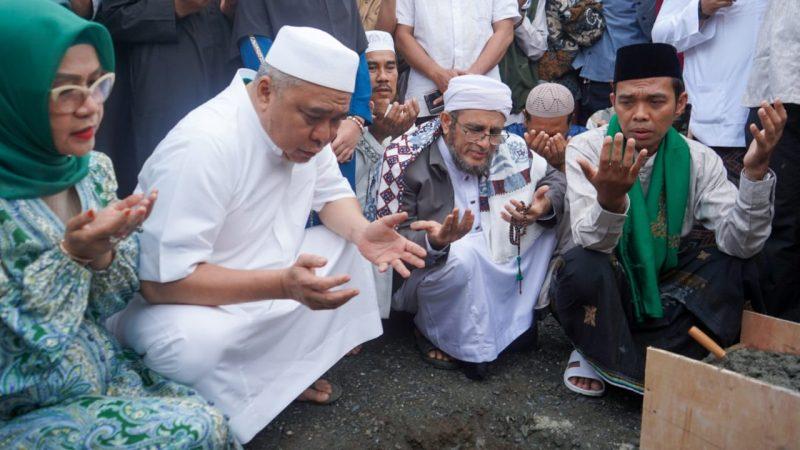 Ustaz Abdul Somad (UAS) meresmikan pendirian Masjid Ummu Ratna Sa'diyah pada Minggu (25/8/2024)/Ist