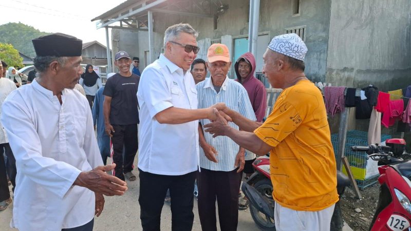 Ahmad Ali melakukan kampanye dialogis di Lapangan Kamase, Desa Bajo, Kecamatan Bolano, Kabupaten Parigi Moutong (Parimo), Rabu (9/10/2024)/Ist