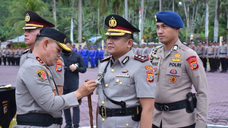 Kapolda Sulteng, Irjen Agus Nugroho memimpin serah terima jabatan (sertijab) Kapolres Parigi Moutong (Parimo) dari AKBPJovan Reagan Samual kepada AKBP Agustian Nugraha/Ist