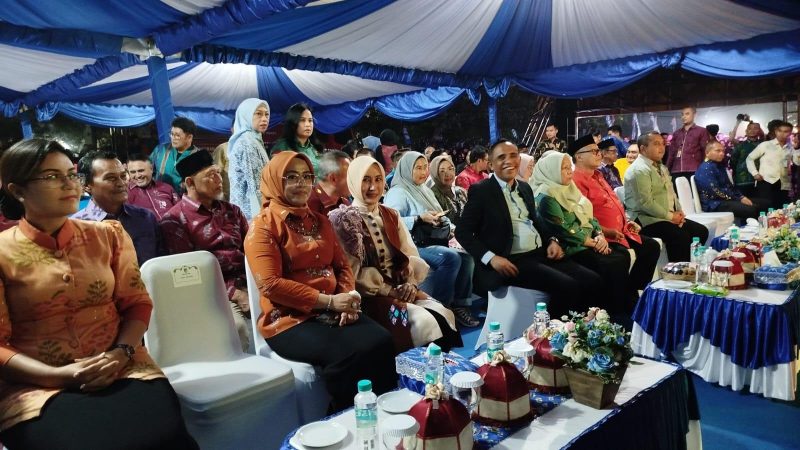 Asisten Bidang Pemerintahan dan Kesra Setda Kota Palu, Usman menghadiri penutupan Semarak Sulteng Nambaso, Senin malam (12/05/2025)/Pemkot Palu