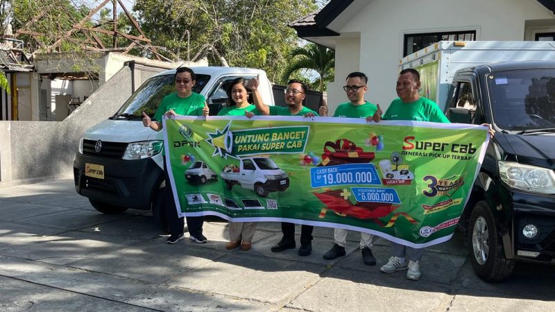 PT Sokonindo Automobile, perusahaan yang menaungi merek otomotif asal Tiongkok, DFSK dan SERES, mengadakan kampanye “Untung Banget Pakai Super Cab” di Palu, Sulawesi Tengah, Rabu (14/05/2025)/Pemkot Palu