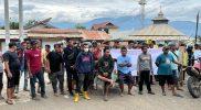 Aksi warga lingkar tambang Poboya tutup akses jalan menuju Kantor PT CPM, Selasa (20/05/2025)/hariansulteng