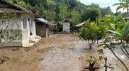 73 KK terdampak banjir di Desa Desa Sausu Pakareme, Kecamatan Sausu, Parigi Moutong, Minggu (8/6/2025). (Sumber: BPBD Sulteng)
