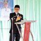Bupati Buol Risharyudi Triwibowo saat mengukuhkan Ketua Tim Penggerak PKK Kabupaten Buol (Sumber: buolkab.go.id)