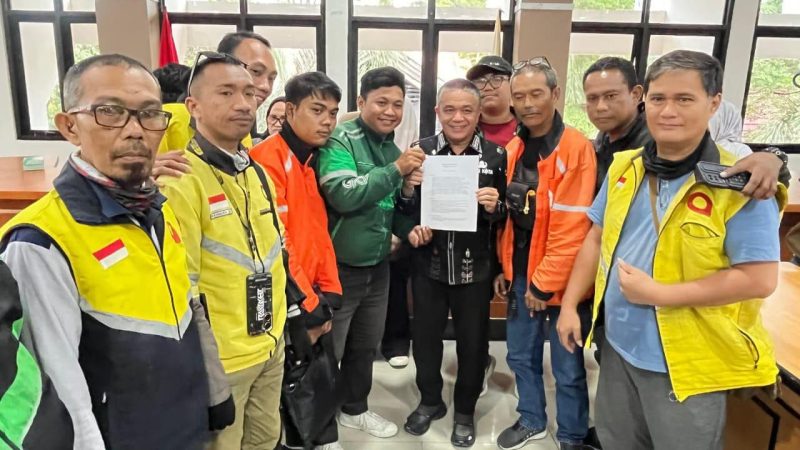 Wali Kota Palu usai rapat bersama pengemudi ojol, Kamis (4/9/2025). (Foto: Pemkot Palu)