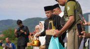 Pemerintah Kota Palu melaksanakan tabur bunga dan ziarah makam dalam memperingati 7 tahun peristiwa gempa, tsunami, dan likuifaksi, Minggu (28/9/2025). (Foto: Pemkot Palu)
