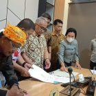 CPM dan warga Poboya sepakati skema kemitraan dalam RDP di DPRD Sulteng, Senin (23/2/2026). (Foto: Istimewa)