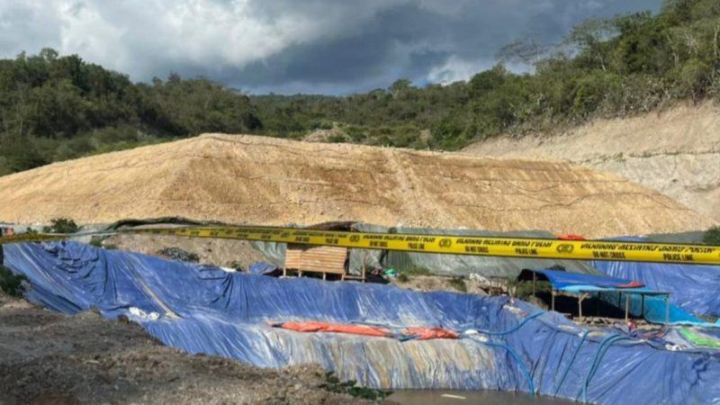 Garis polisi terpasang di lokasi PETI di Kota Palu. (Foto: Istimewa)