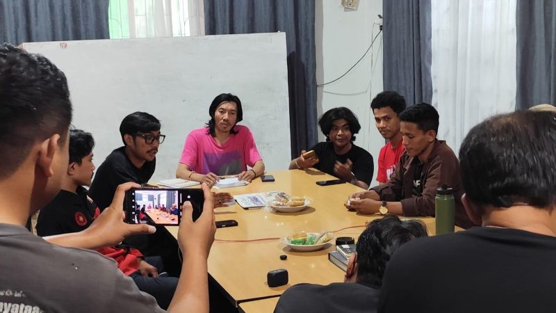 BURASA menggelar jumpa pers di Sekretariat Yayasan Tanah Merdeka, Kamis (7/5/2026). (Foto: Istimewa)
