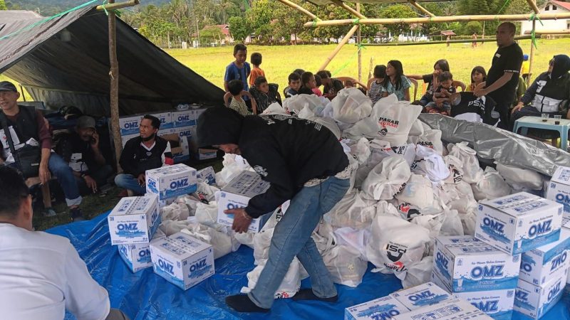PSI Sulteng mendirikan dapur umum hingga menggelar trauma healing di Desa Lembantongoa, Kabupaten Sigi. (Foto: Istimewa)