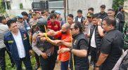 Polresta Palu menggelar rekonstruksi kasus pembunuhan satu keluarga di Kelurahan Duyu, Rabu (9/9/2026). (Foto: Istimewa)