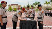 Kapolda Sulteng, Irjen Nasri Sulaeman memimpin upacara sertijab Dirreskrimsus Polda Sulteng dan Kapolres Sigi, Rabu (23/9/2026). (Foto: Istimewa)